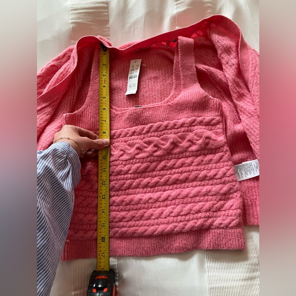 Jcrew Supersoft cropped cable-knit sweater-tank set XS - Picture 5 of 6